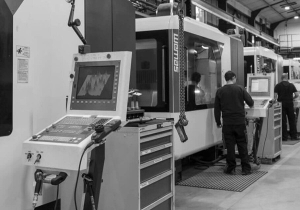 Stellenanzeige: CNC specialist or cutting machine operator (m/f/d)